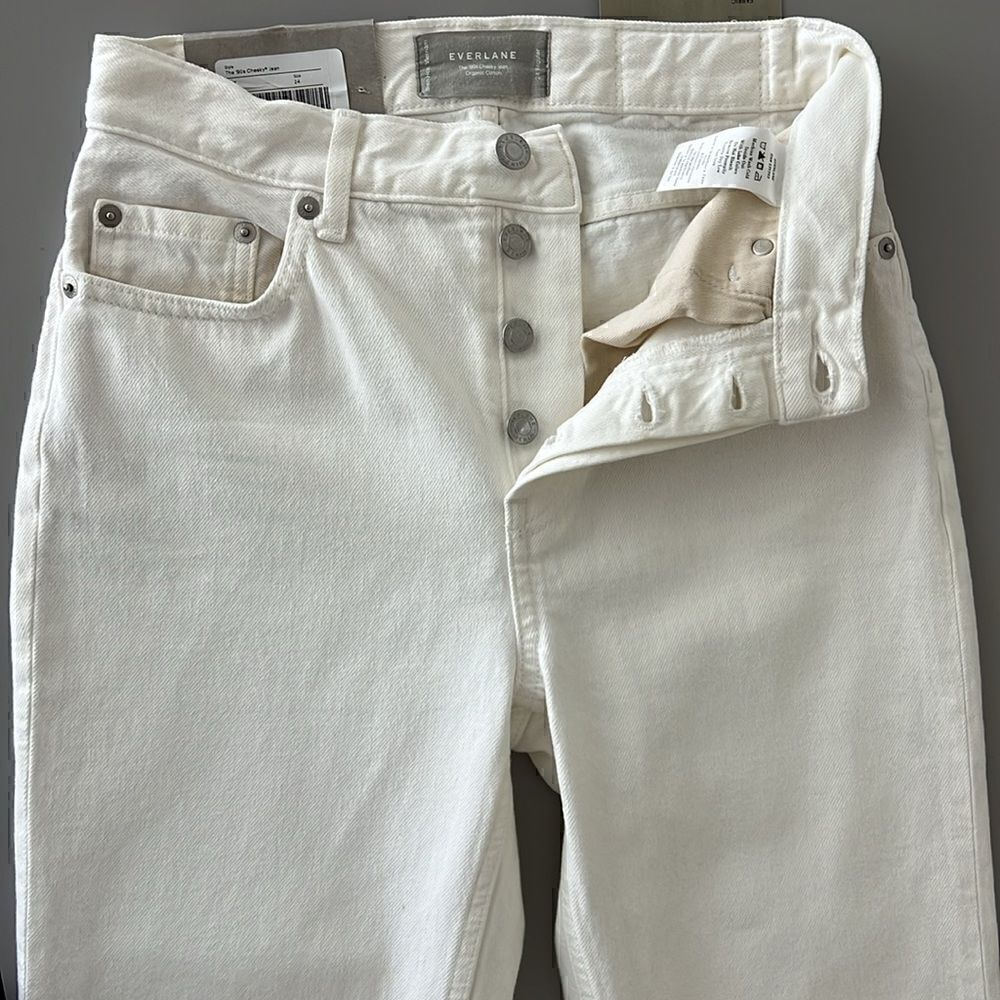 NWT Everlane Organic Cotton The '90s Cheeky®
Jean in Bone Size 24 - Picture 9 of 14